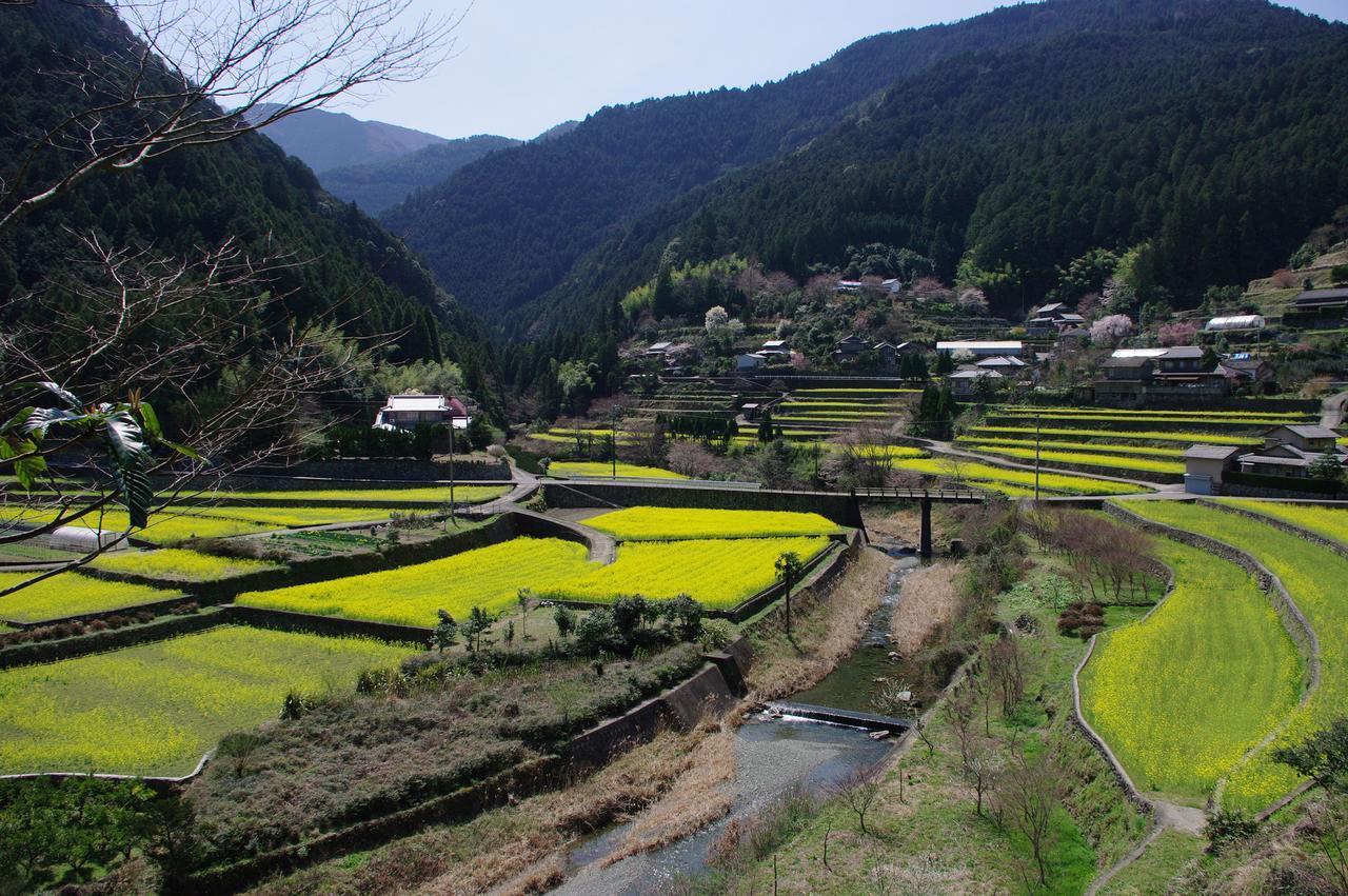 Kamiyama Onsen Hotel Shikinosato & Iyashinoyu Tokushima Zewnętrze zdjęcie