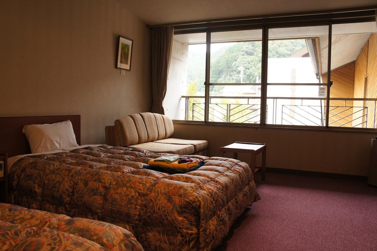Kamiyama Onsen Hotel Shikinosato & Iyashinoyu Tokushima Zewnętrze zdjęcie