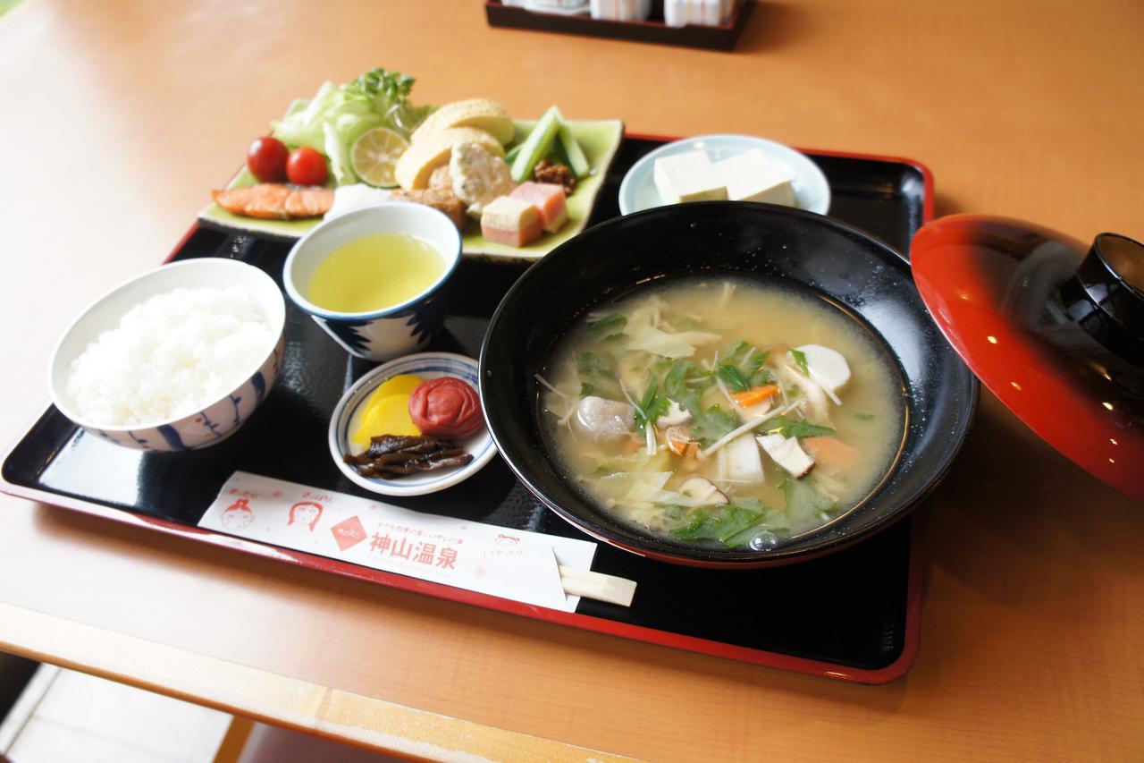 Kamiyama Onsen Hotel Shikinosato & Iyashinoyu Tokushima Zewnętrze zdjęcie